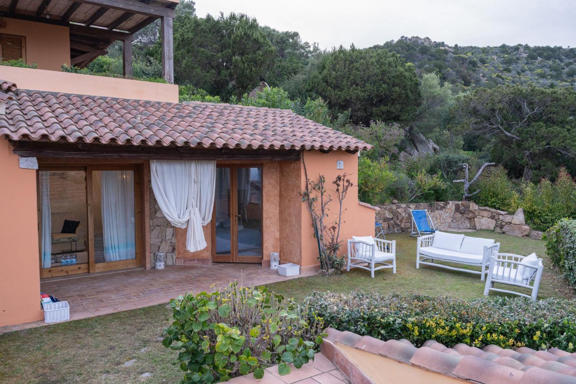 Residenza Del Barone Villa Zoe Chia - Vista Mare מראה חיצוני תמונה