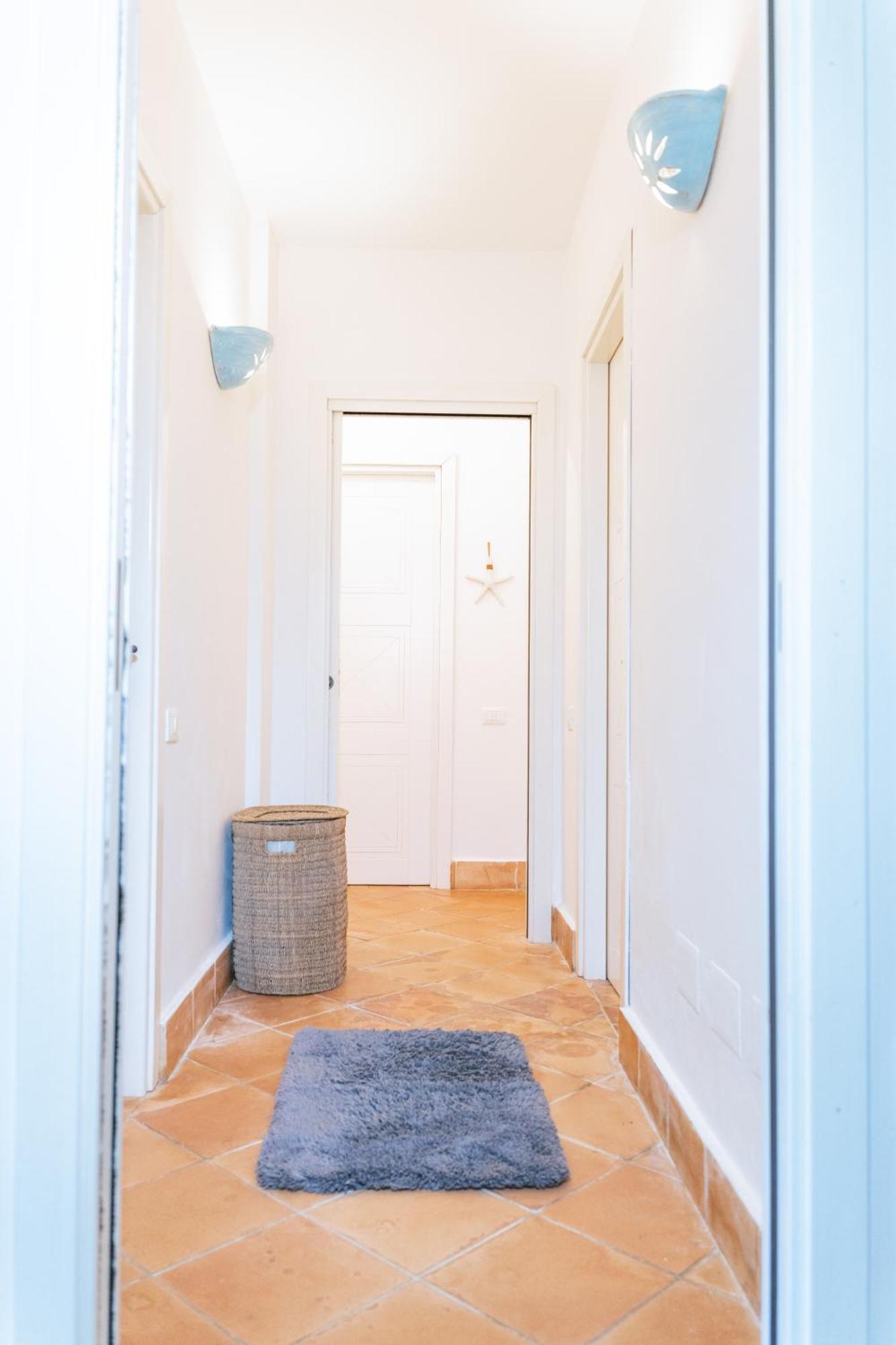 Residenza Del Barone Villa Zoe Chia - Vista Mare מראה חיצוני תמונה