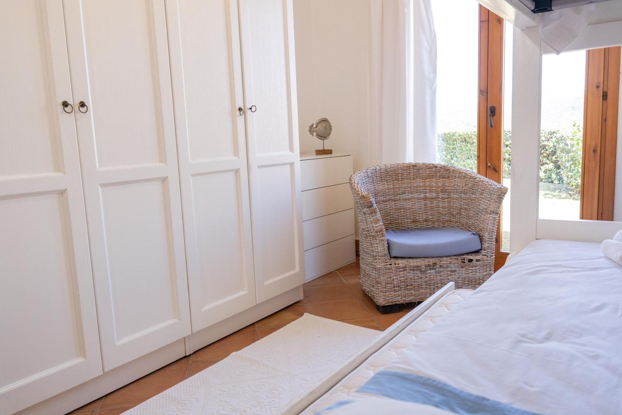 Residenza Del Barone Villa Zoe Chia - Vista Mare מראה חיצוני תמונה
