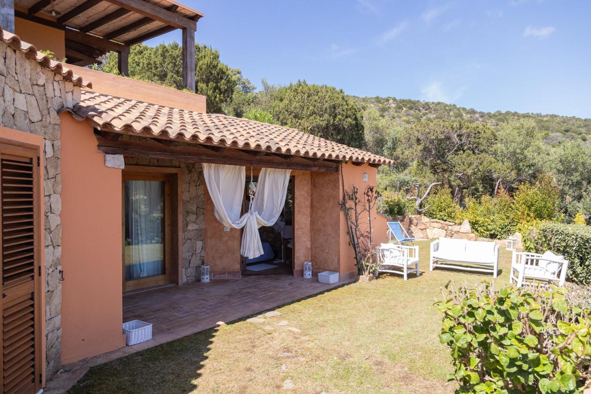 Residenza Del Barone Villa Zoe Chia - Vista Mare מראה חיצוני תמונה