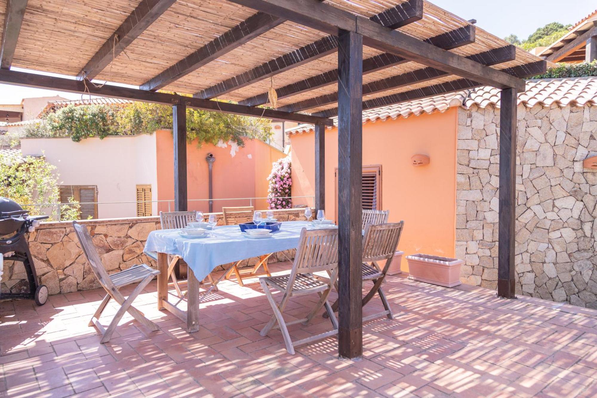 Residenza Del Barone Villa Zoe Chia - Vista Mare מראה חיצוני תמונה